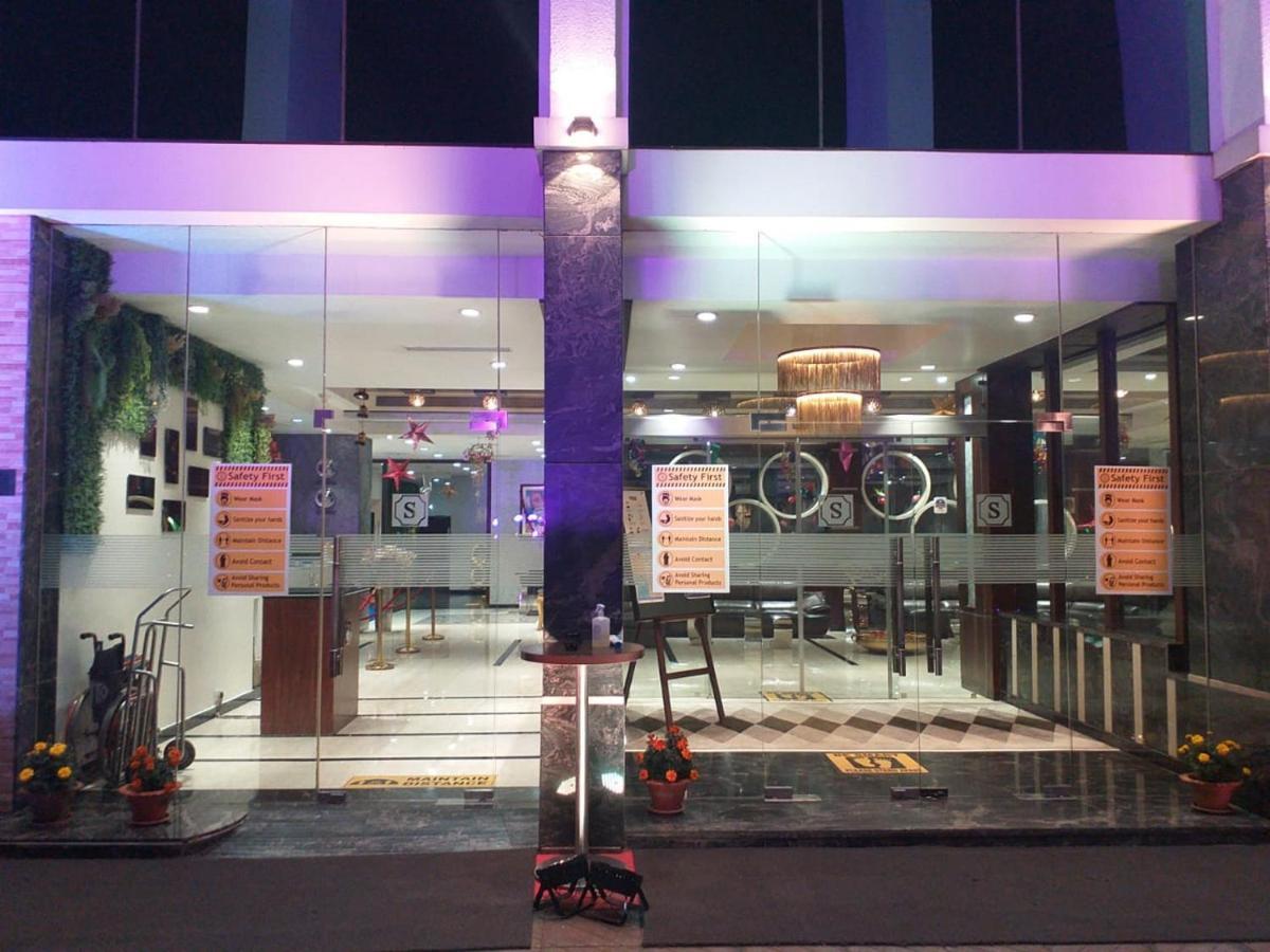 Hotel Sandy'S Tower Bhubaneswar Exterior foto