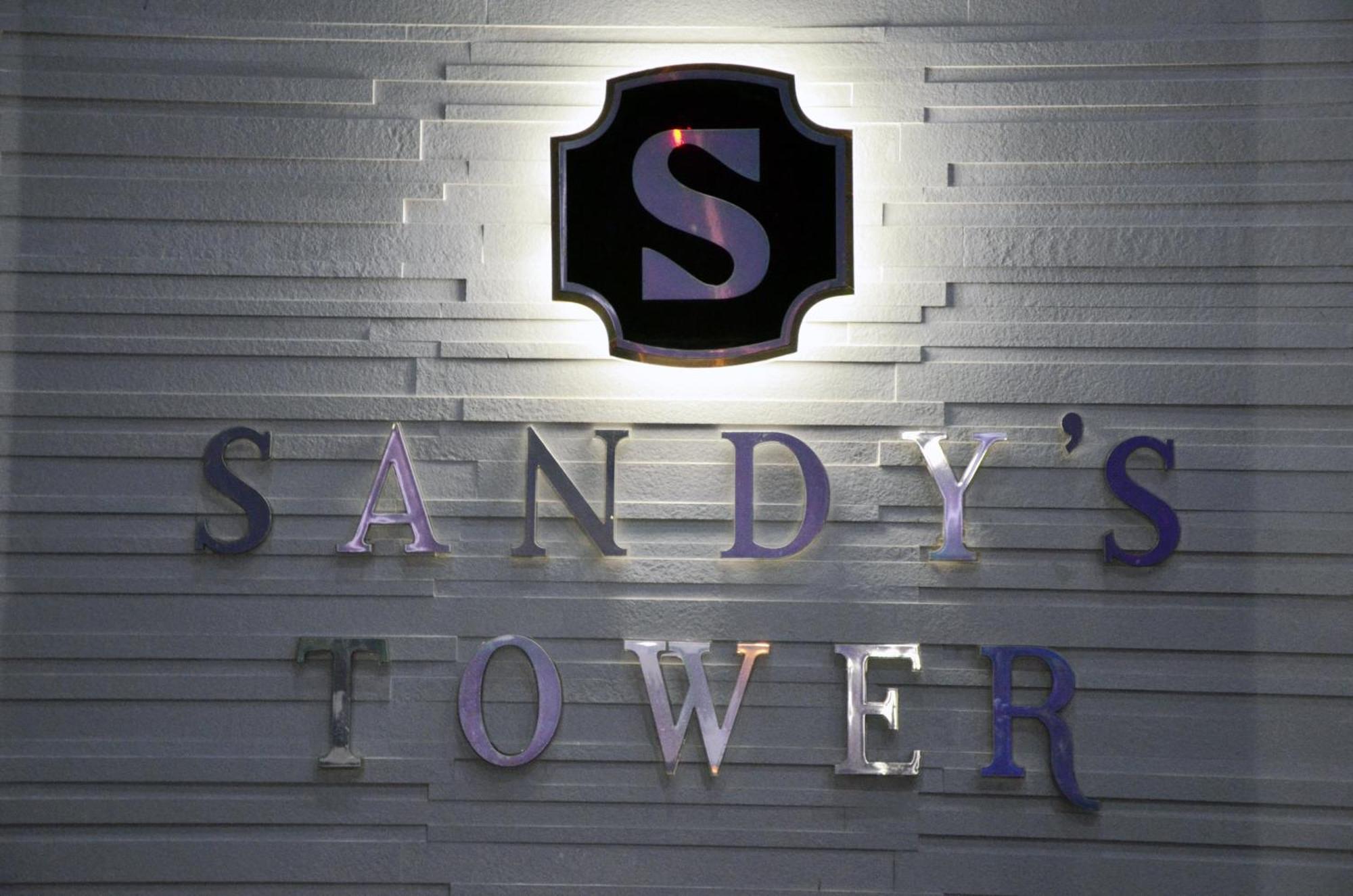 Hotel Sandy'S Tower Bhubaneswar Exterior foto