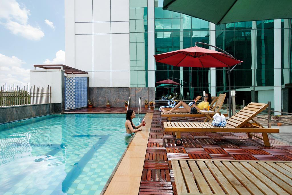 Hotel Sandy'S Tower Bhubaneswar Exterior foto